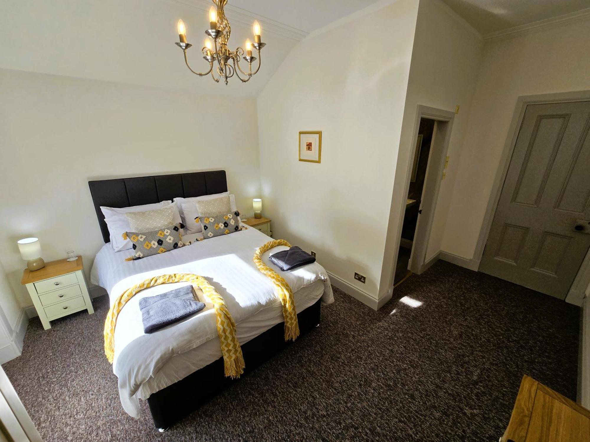 Lochwood Guest House ล็อคกอยล์เฮด ภายนอก รูปภาพ
