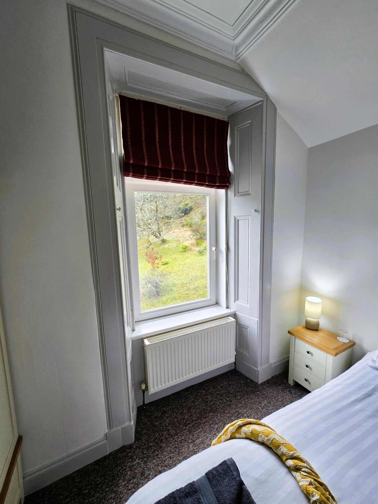 Lochwood Guest House ล็อคกอยล์เฮด ภายนอก รูปภาพ